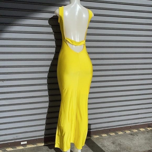 Shirley Long Yellow Open Back Dress - Picture 10 of 11